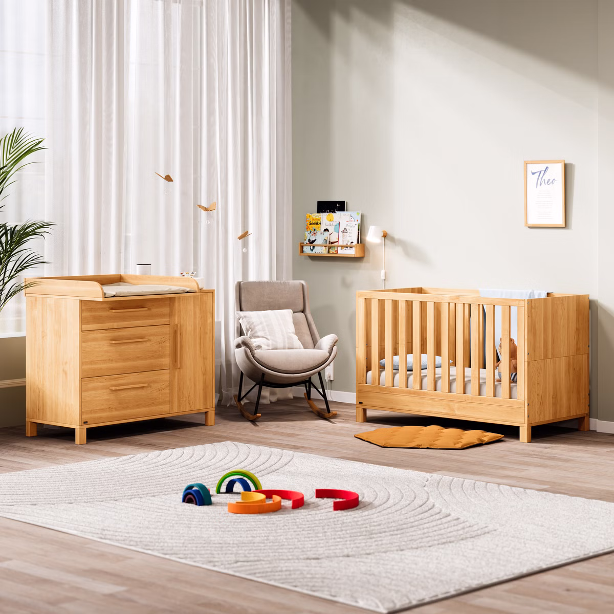 Starter-Set Theo Babybett und Wickelkommode Starter-Set Theo Babybett und Wickelkommode
